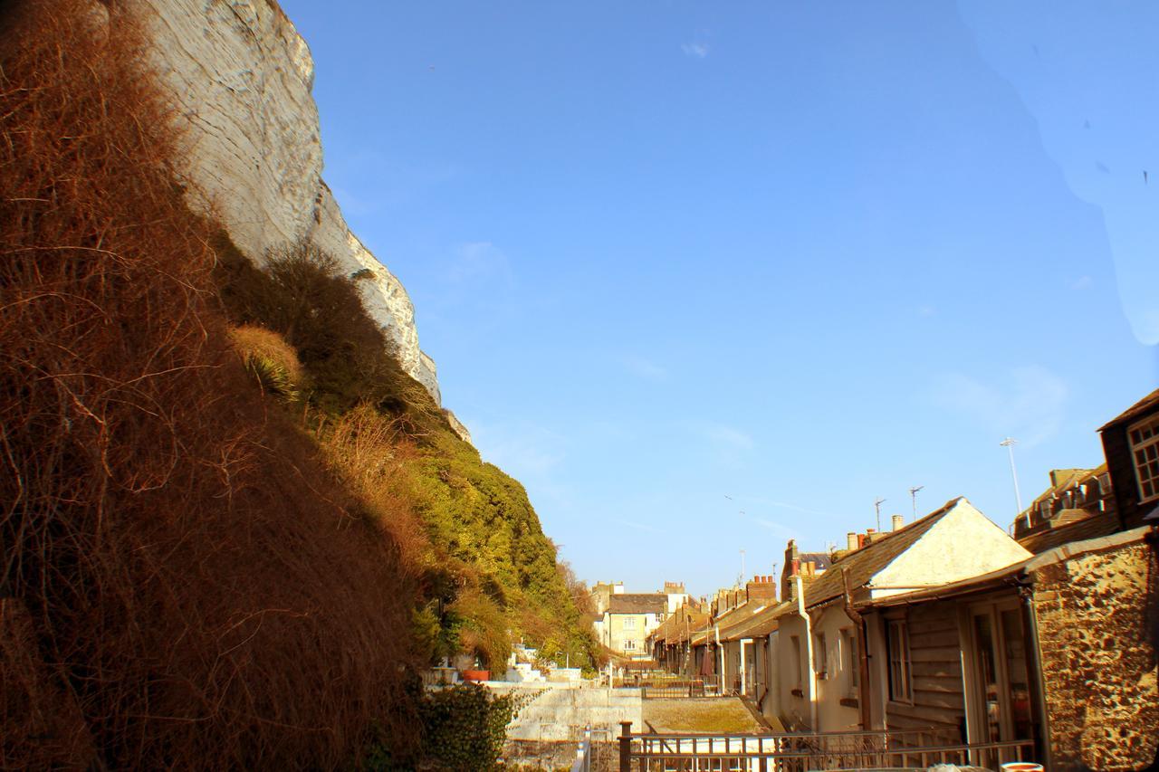 Dover Adventure Backpackers Exterior foto